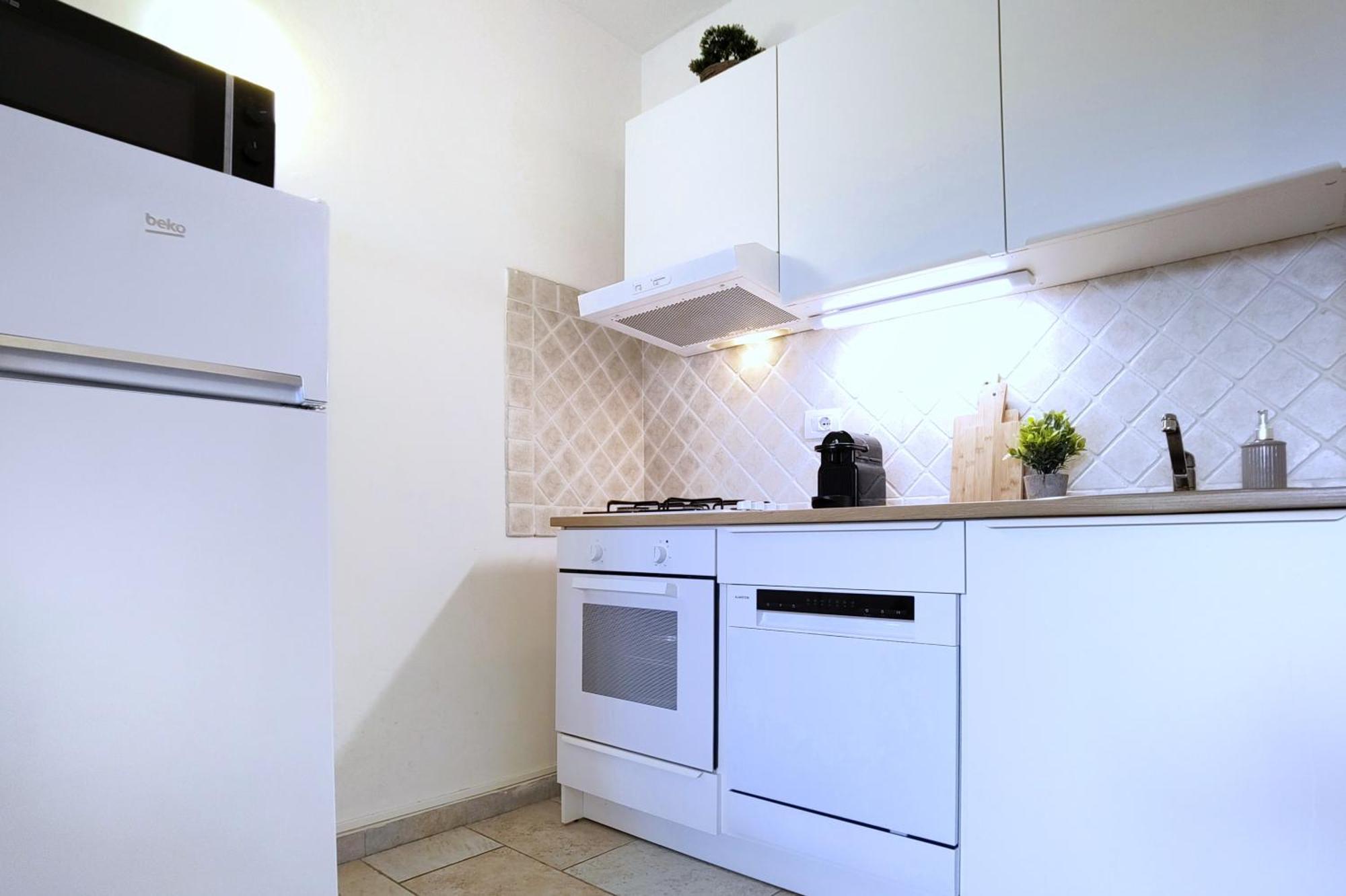 Casa Vacanze Lo Squalo Ольбия Экстерьер фото